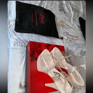 Women’s Pleaser Heels